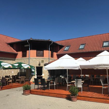 Hegylánc Fogadó Sotony Exterior foto